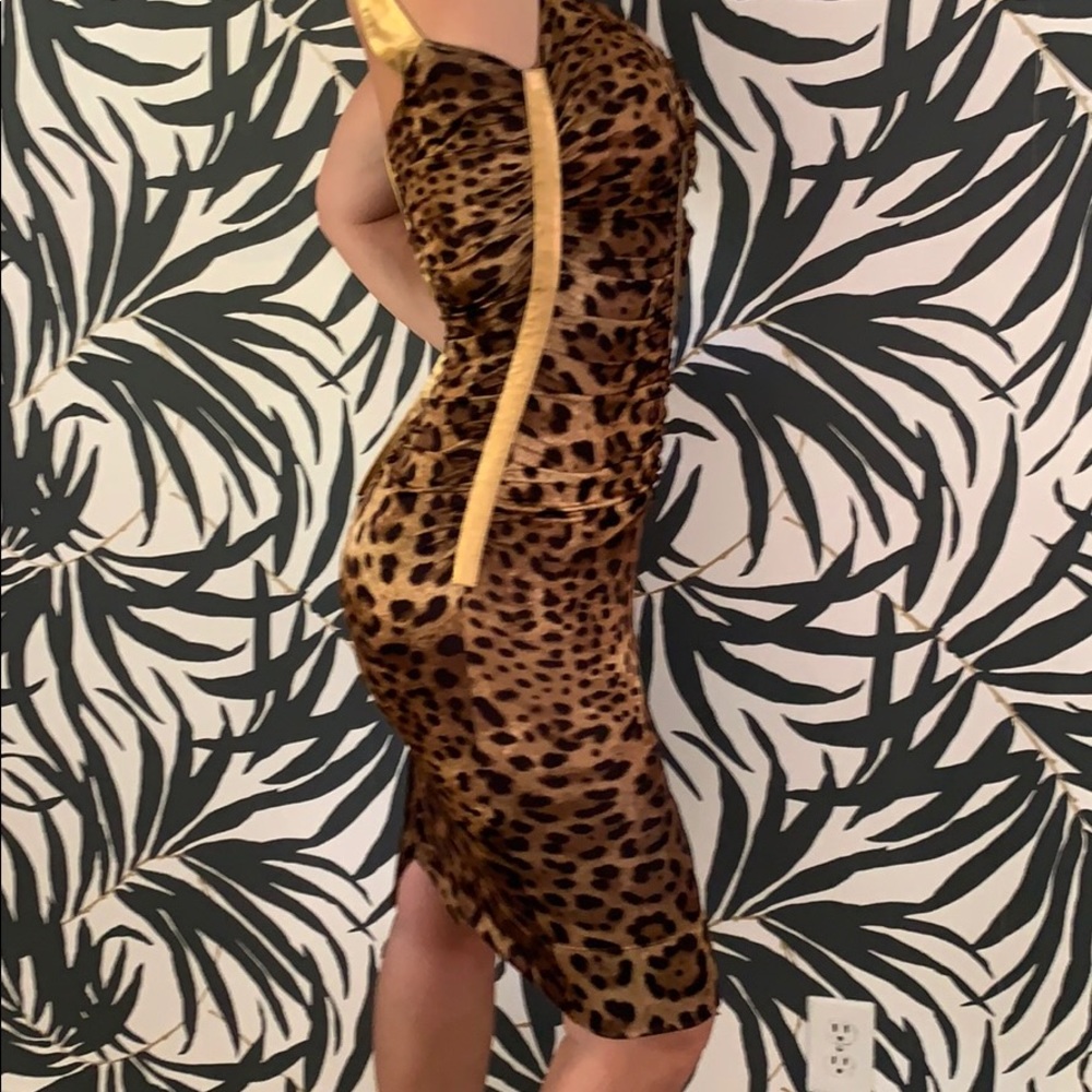 Dolce & Gabbana leopard dress sz 42